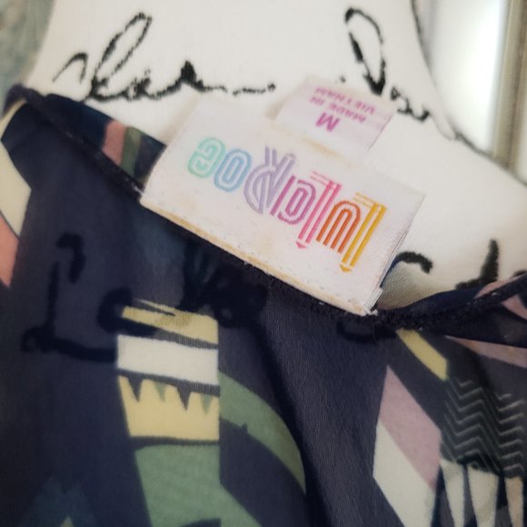 Lularoe Shirley - Picture 4 of 4